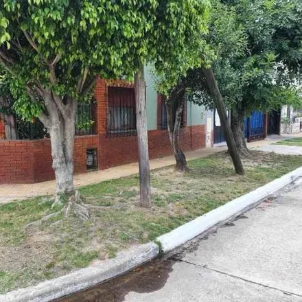 Buy this 2 bed house on Ayolas 2101 in Quilmes Oeste, B1879 ETH Quilmes