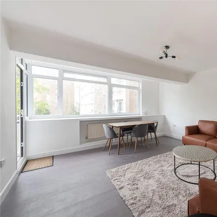 Rent this 3 bed house on Gilray House in Gloucester Terrace, London