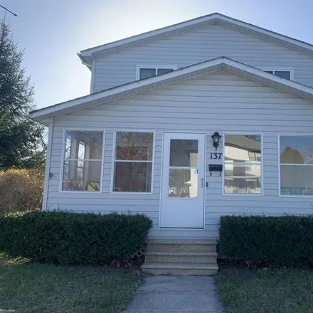 Buy this 4 bed house on 1509 Carleton Street in Port Huron, MI 48060