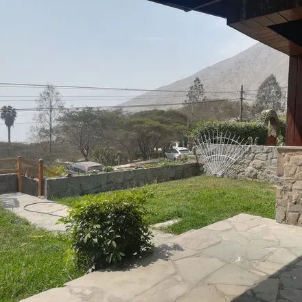 Buy this 3 bed house on unnamed road in Chaclacayo, Lima Metropolitan Area 15476