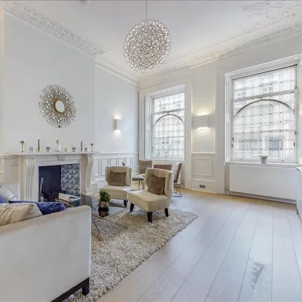 Image 1 - 19 Queen's Gate Terrace, London, SW7 5JE, United Kingdom - Apartment for rent