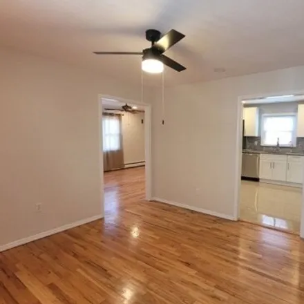 Image 7 - 99 Manchester Pl Apt 2, Newark, New Jersey, 07104 - House for rent