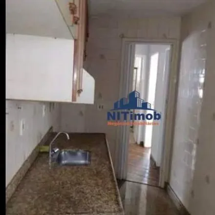 Rent this 3 bed apartment on Rua Gavião Peixoto 182 in Icaraí, Niterói - RJ