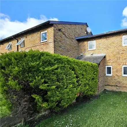 Image 8 - Bridgemead, Frimley, GU16 7EW, United Kingdom - Apartment for sale