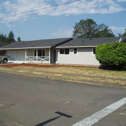 Buy this 4 bed house on 410 18th Avenue in Sweet Home, OR 97386