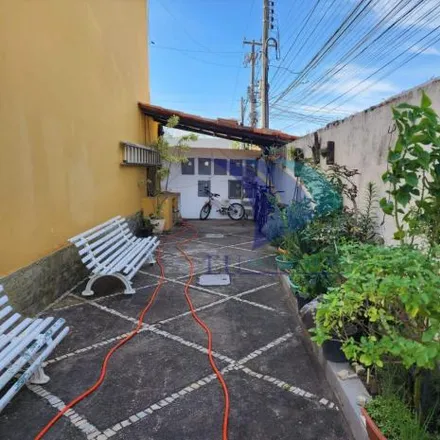 Buy this 3 bed house on Rua Maria Moreira Duarte de Azevedo in Gamboa, Cabo Frio - RJ