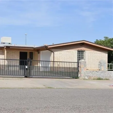 Image 2 - 10416 Lambda Drive, El Paso, TX 79924, USA - House for rent