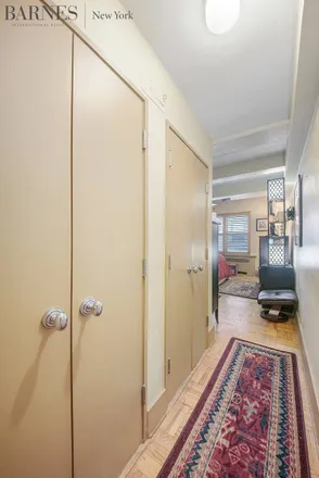 Image 6 - Rockefeller Apartments, 17 West 54th Street, New York, NY 10019, USA - Condo for sale