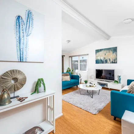 Rent this 4 bed apartment on Australian Capital Territory in Walker Crescent, Narrabundah 2604
