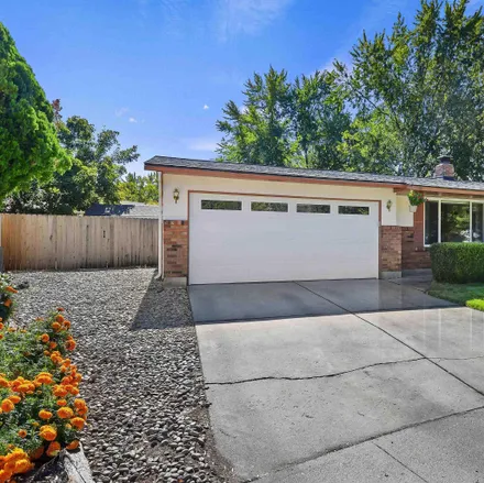 Image 2 - 4440 North Foothill Drive, Boise, ID 83703, USA - House for sale