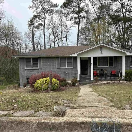 Buy this 3 bed house on 955 West Tomahawk Trail in Gadsden, AL 35903