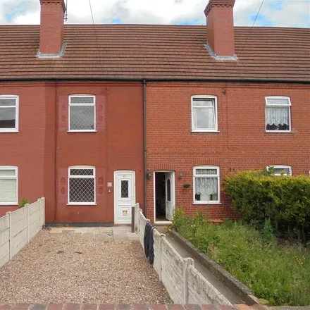 Rent this 3 bed townhouse on Brunner Avenue in Shirebrook, NG20 8RR