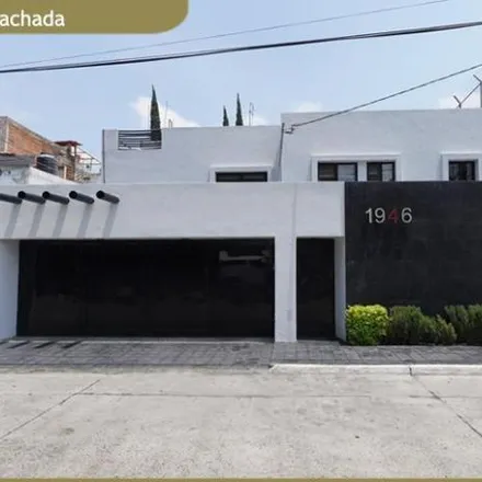 Buy this 6 bed house on Calle Viña del Mar in Colomos Providencia, 44630 Guadalajara