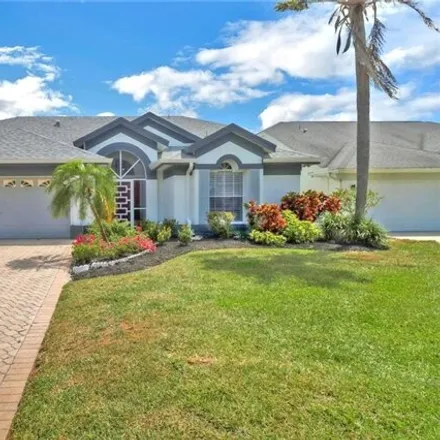 Buy this 3 bed house on 6677 Vancouver Lane in Collier County, FL 34104