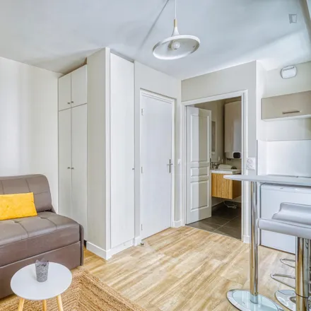 Rent this studio apartment on 5 Passage des Arts in 75014 Paris, France