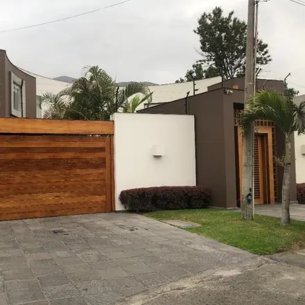 Buy this studio house on Calle El Montículo in La Molina, Lima Metropolitan Area 15026