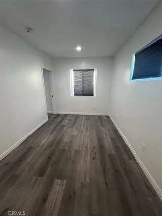 Image 9 - 9725 Bandera Street, Los Angeles, CA 90002, USA - House for rent