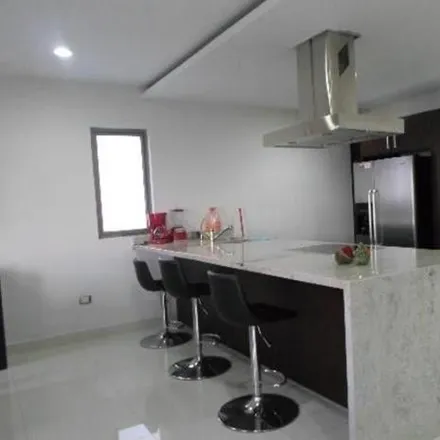 Rent this 2 bed apartment on Calle 33 in 97117 Mérida, YUC