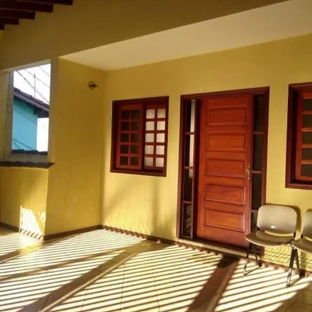 Buy this 4 bed house on Viela Vinte e Cinco in Parque Santo Antônio, Jacareí - SP