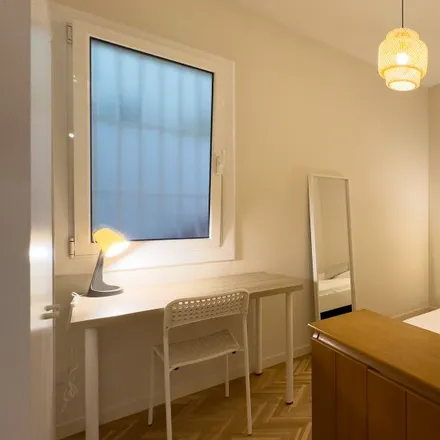 Image 1 - Carrer de Sardenya, 310, 08013 Barcelona, Spain - Room for rent