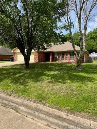 Buy this 3 bed house on 3043 Kande Lane in Durant, OK 74701
