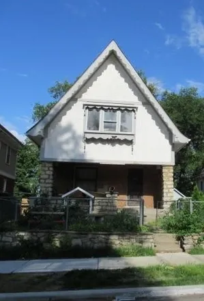 Buy this 3 bed house on 428 Bellaire Avenue in Kansas City, MO 64123