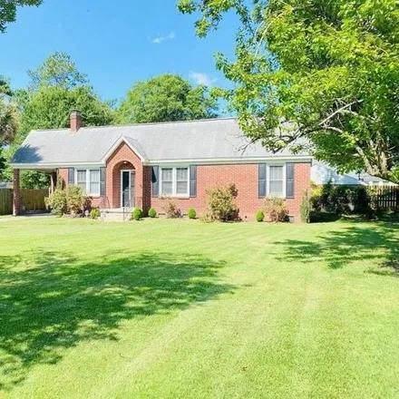 Rent this 4 bed house on 1566 Axtell Drive in Cayce, SC 29033