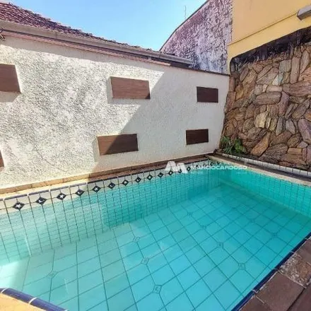 Buy this 3 bed house on Rua Silva Jardim in Vila Santa Cruz, São José do Rio Preto - SP