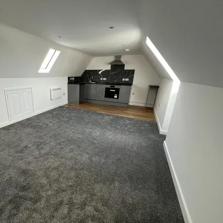 Rent this studio apartment on Butterworth Street in Swindon, SN1 5EZ