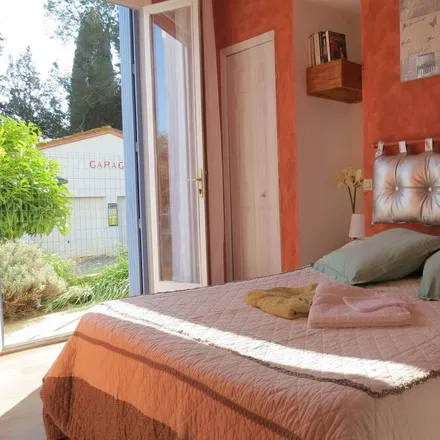 Rent this 1 bed apartment on 11800 Laure-Minervois