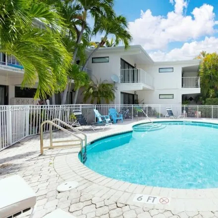 Rent this 1 bed apartment on 2335 Southeast 18th Street in Harbor Heights, Fort Lauderdale