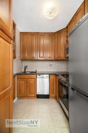 Image 4 - 153 East 57th Street, New York, NY 10022, USA - Apartment for sale