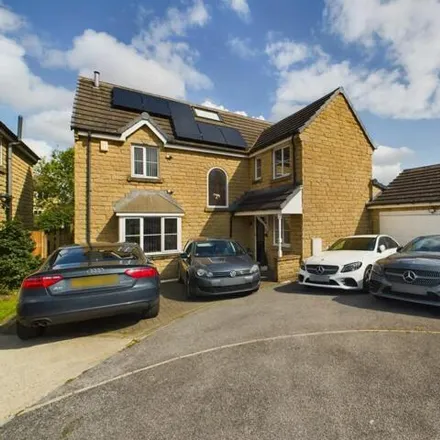Buy this 5 bed house on Crake Drive in Bradford, BD6 3XQ