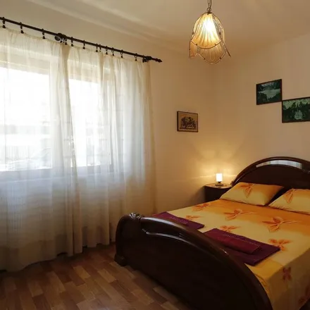 Image 5 - 21425 Općina Selca, Croatia - Apartment for rent