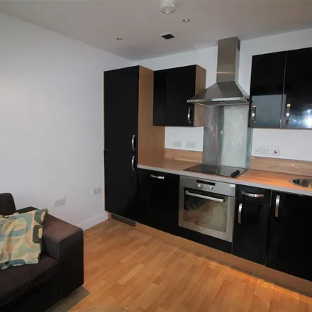 Image 4 - Echo Central One, Cross Green Lane, Leeds, LS9 8FL, United Kingdom - Apartment for rent