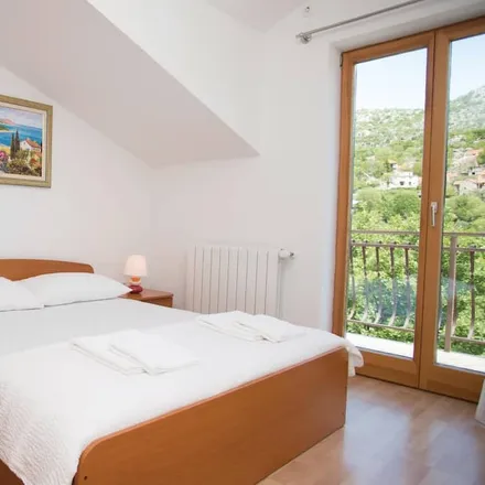 Rent this 6 bed house on Rastovac in Split-Dalmatia County, Croatia