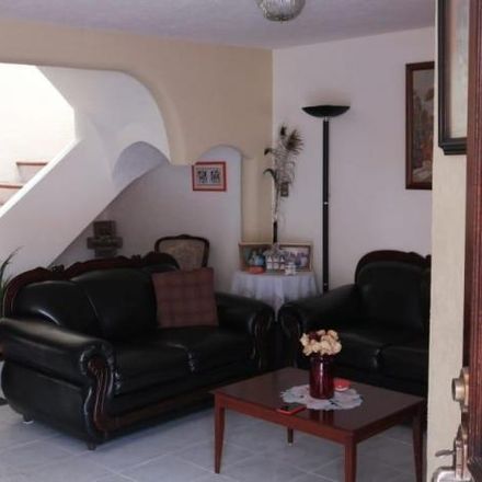 Rent this 5 bed apartment on Avenida Magisterio in 42082 Fraccionamientos del Sur, HID