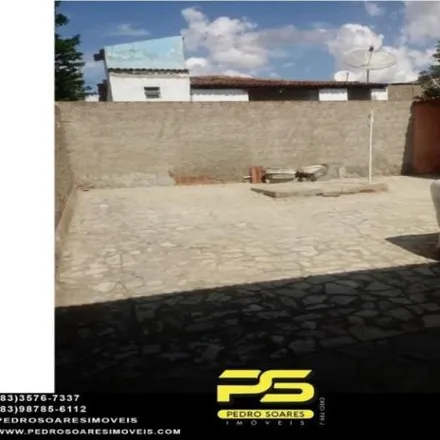 Buy this 2 bed house on Rua Conego Pequeno in Pocinhos, Pocinhos - PB