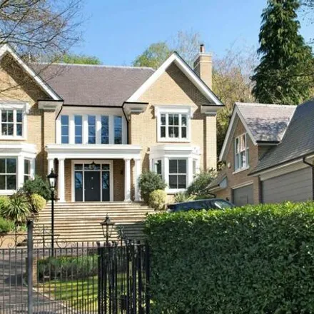 Buy this 6 bed house on Burgess Wood Road South in Forty Green, HP9 1EU