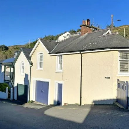 Buy this 2 bed townhouse on Gwelfor Terrace in Gwelfor Road, Aberdovey