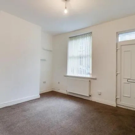 Image 4 - Westover Road, Pudsey, LS13 3PG, United Kingdom - Townhouse for sale