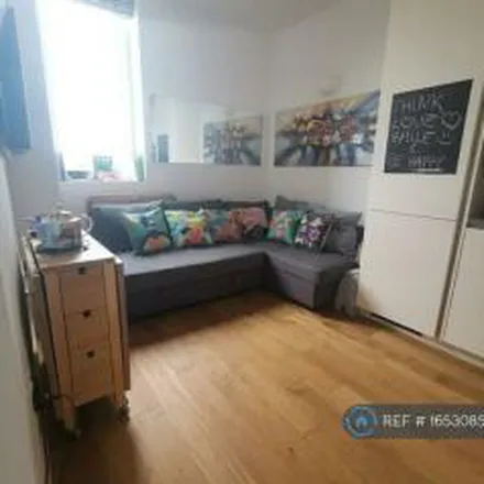 Image 7 - Greenway, Mill Meads, London, E15 2QT, United Kingdom - Apartment for rent