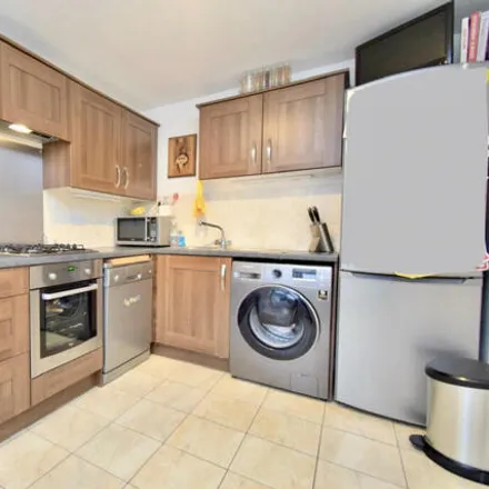 Image 3 - Welbury Road, Leicester, LE5 1JQ, United Kingdom - Townhouse for sale