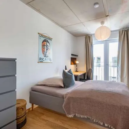 Rent this 4 bed apartment on Schleißheimer Straße 78 in 80797 Munich, Germany