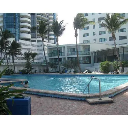 Rent this 1 bed apartment on 7-Eleven in Collins Avenue, Miami Beach