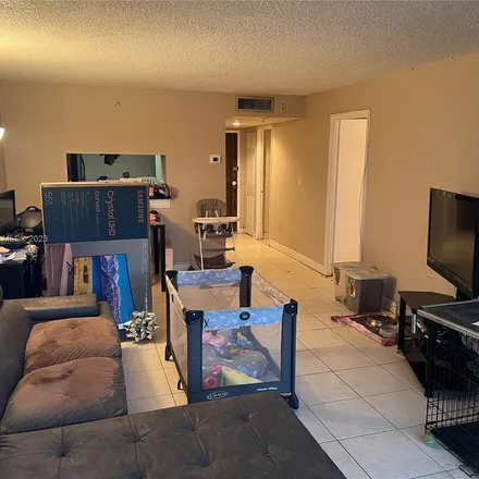 Image 6 - 496 Northwest 161st Street, Miami-Dade County, FL 33169, USA - Apartment for rent