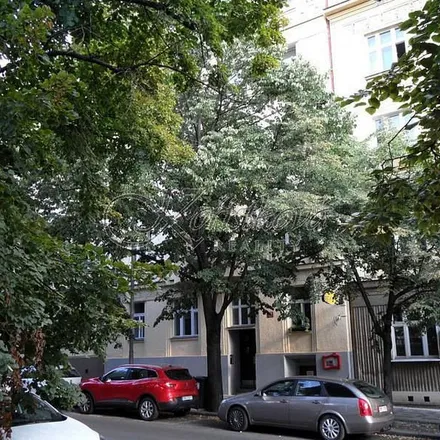 Rent this 2 bed apartment on Fakultní nemocnice Královské Vinohrady in Ruská 50, 100 00 Prague