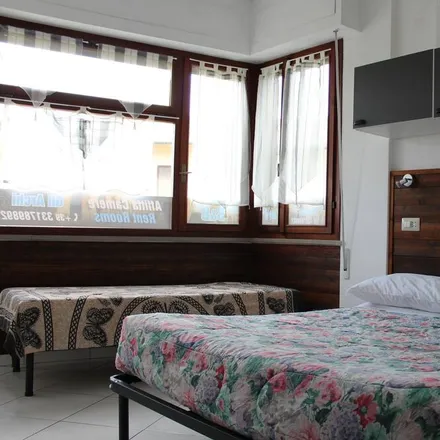Rent this 1 bed house on Pisa