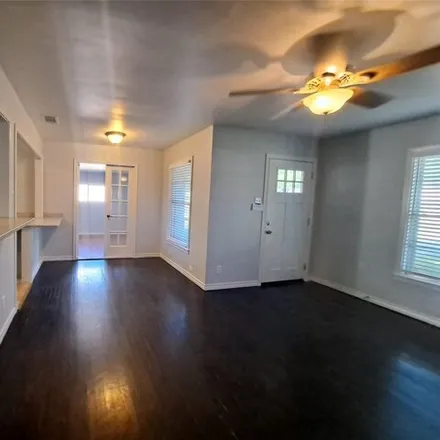 Image 5 - 10433 Cayuga Drive, Reinhardt, Dallas, TX 75228, USA - House for rent