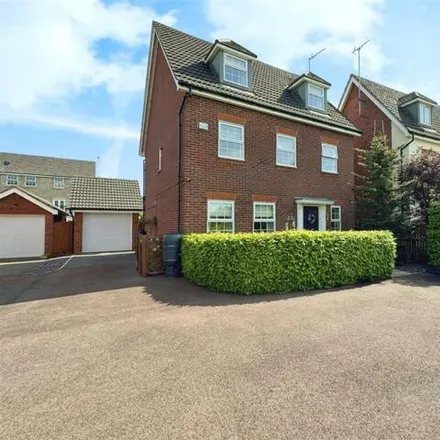 Buy this 5 bed house on 5 Low Meadow Row in Shireoaks, S81 8QT